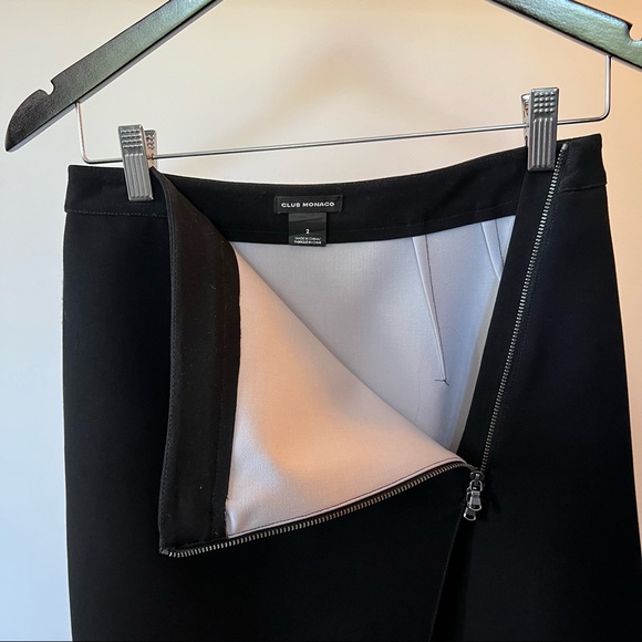 Club Monaco Skirt | Exposed front zip & slit | Black, 2 - Picture 3 of 10